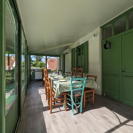 Maison Des Annees 30 - Vic-Sur-Cere - 14 Personnes Ngoại thất bức ảnh