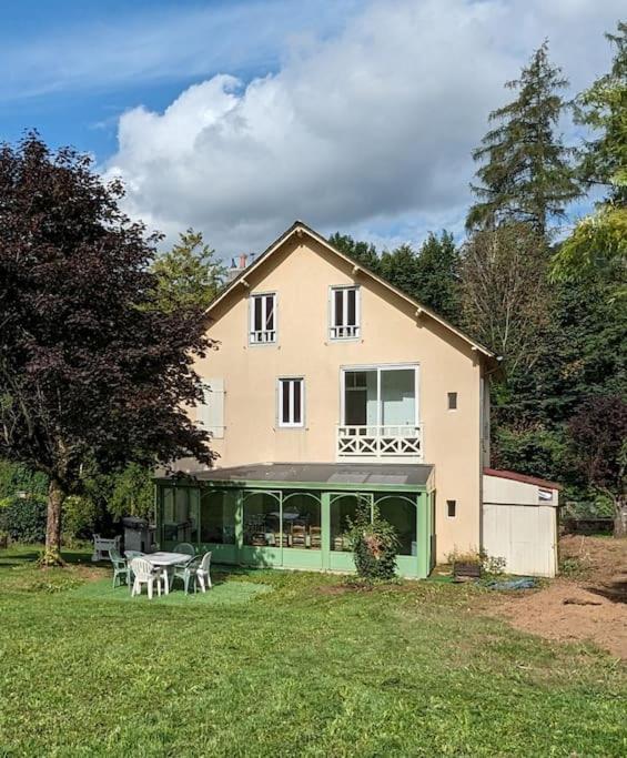 Maison Des Annees 30 - Vic-Sur-Cere - 14 Personnes Ngoại thất bức ảnh